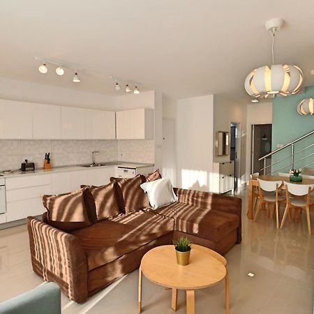 Caesar Beach Villas And Apartments Gastria Екстер'єр фото