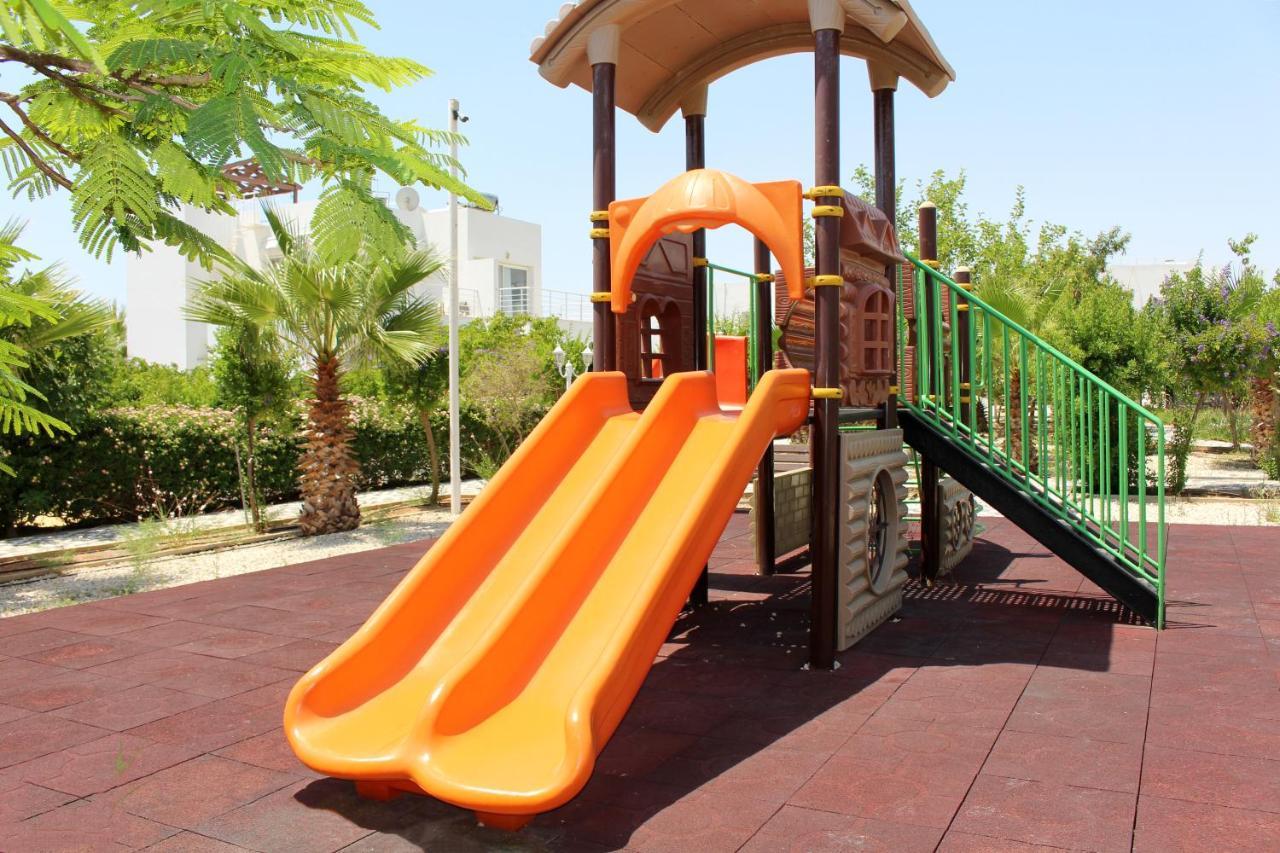 Caesar Beach Villas And Apartments Gastria Екстер'єр фото