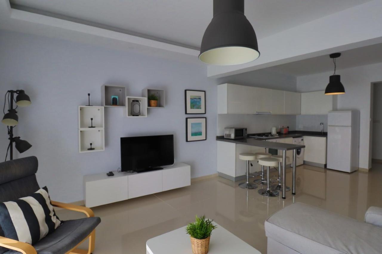 Caesar Beach Villas And Apartments Gastria Екстер'єр фото
