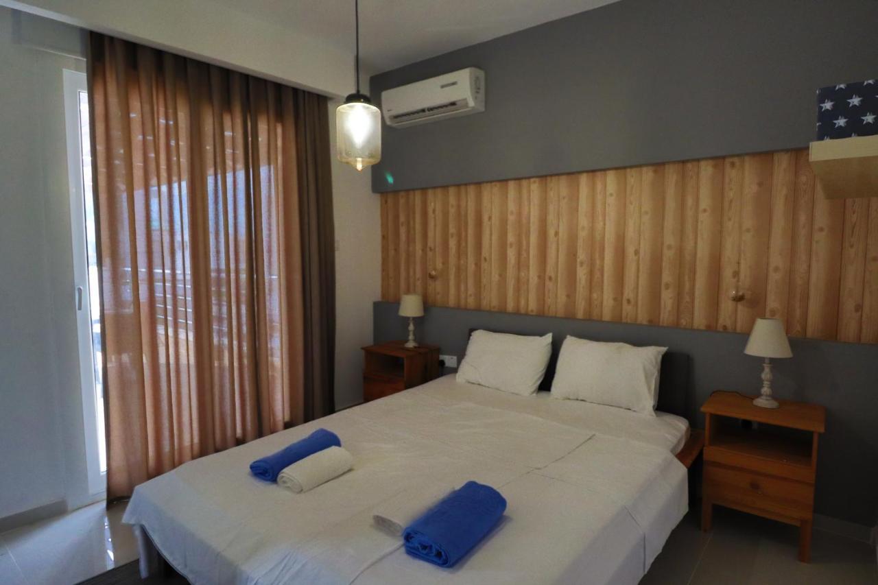 Caesar Beach Villas And Apartments Gastria Екстер'єр фото