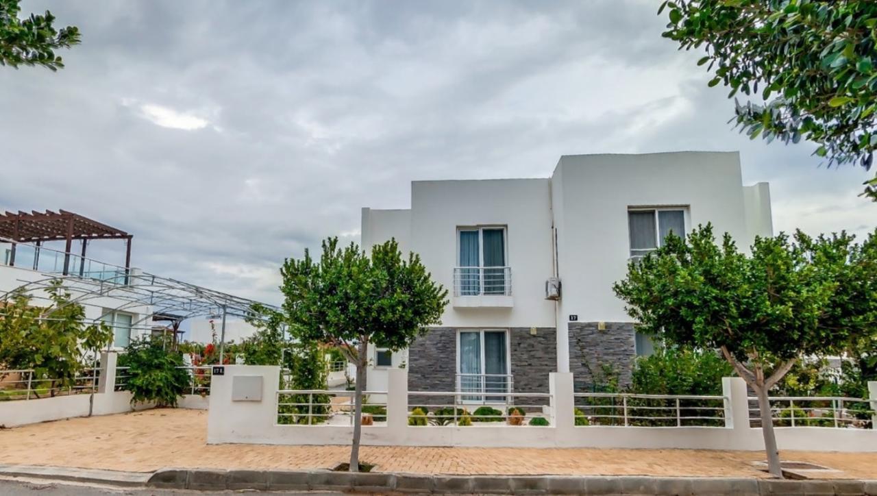 Caesar Beach Villas And Apartments Gastria Екстер'єр фото